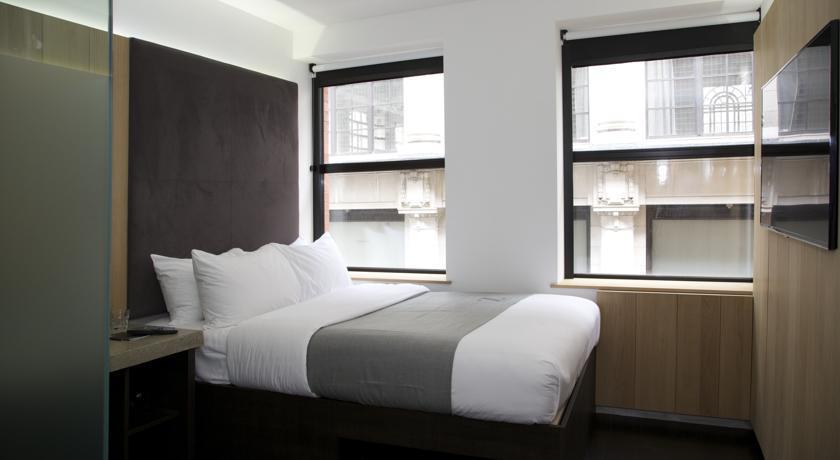 The Z Hotel Piccadilly Londra Exterior foto